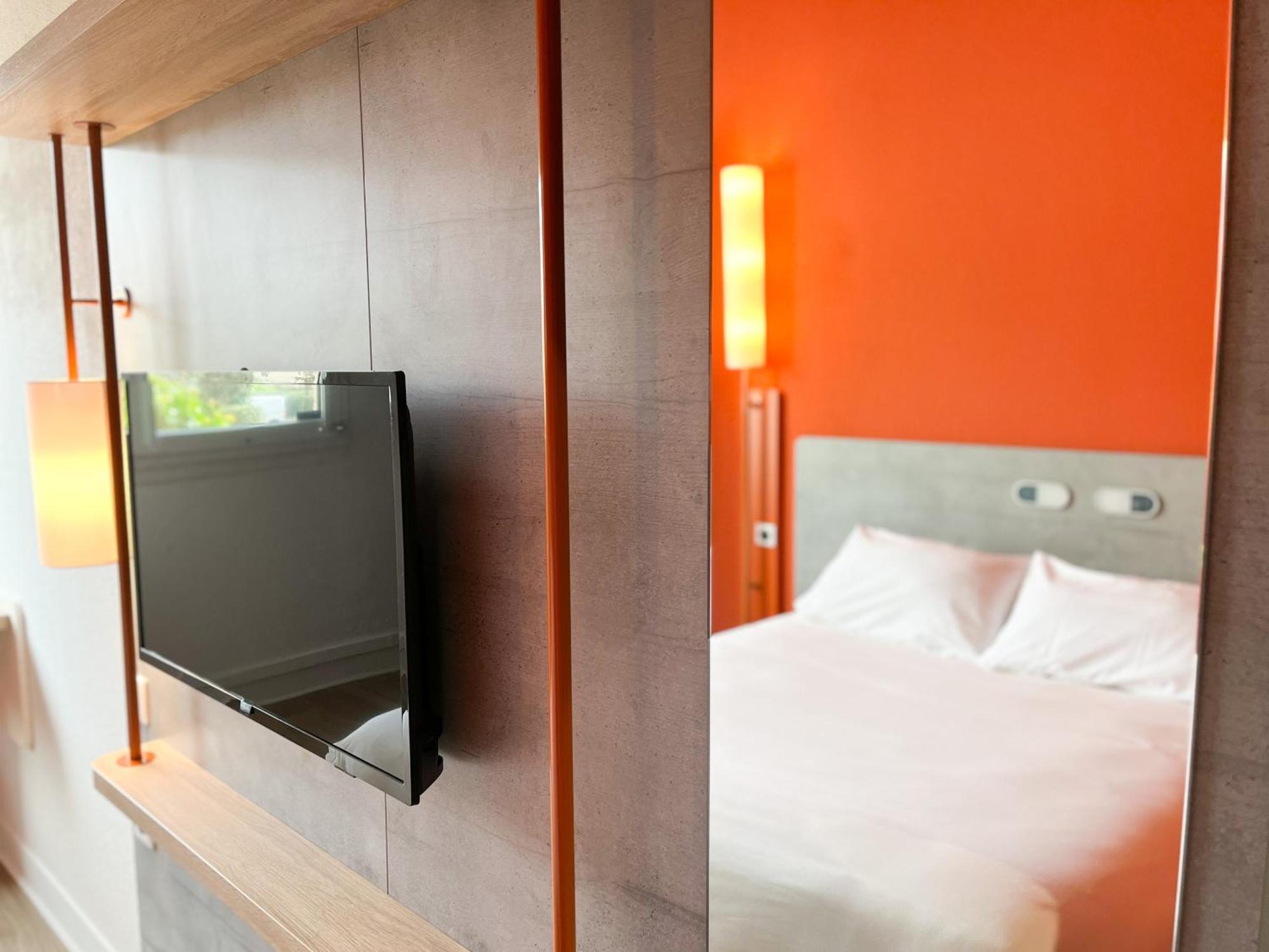 Ibis Budget Saint Christol Les Alès Exterior foto