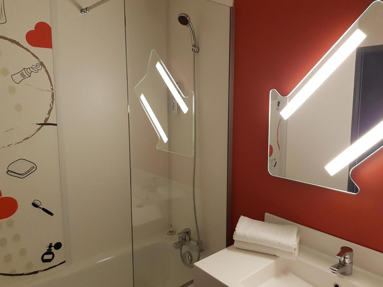 Ibis Budget Saint Christol Les Alès Exterior foto