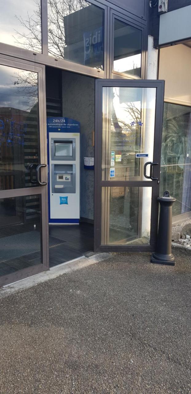 Ibis Budget Saint Christol Les Alès Exterior foto